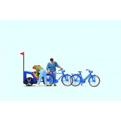 Familie beim Start in den...