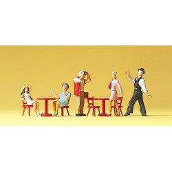 Pantomime im Straßencafe